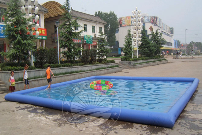 上街户外正方形游泳池